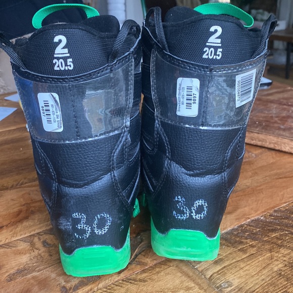 Burton KIDS Progression XS Snowboard Boots YOUTH 2